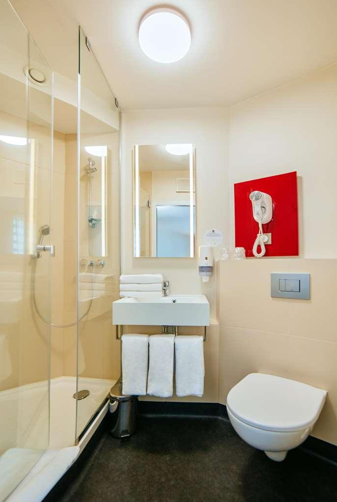 B&B Hotel Katowice Centrum Стая снимка